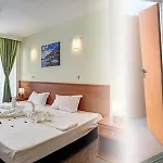 Pacific Palma Hotel